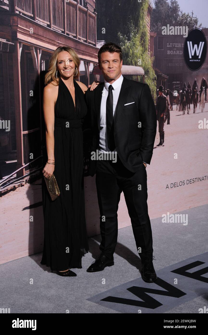 Samantha Hemsworth, Luke Hemsworth arrives to HBO's new series