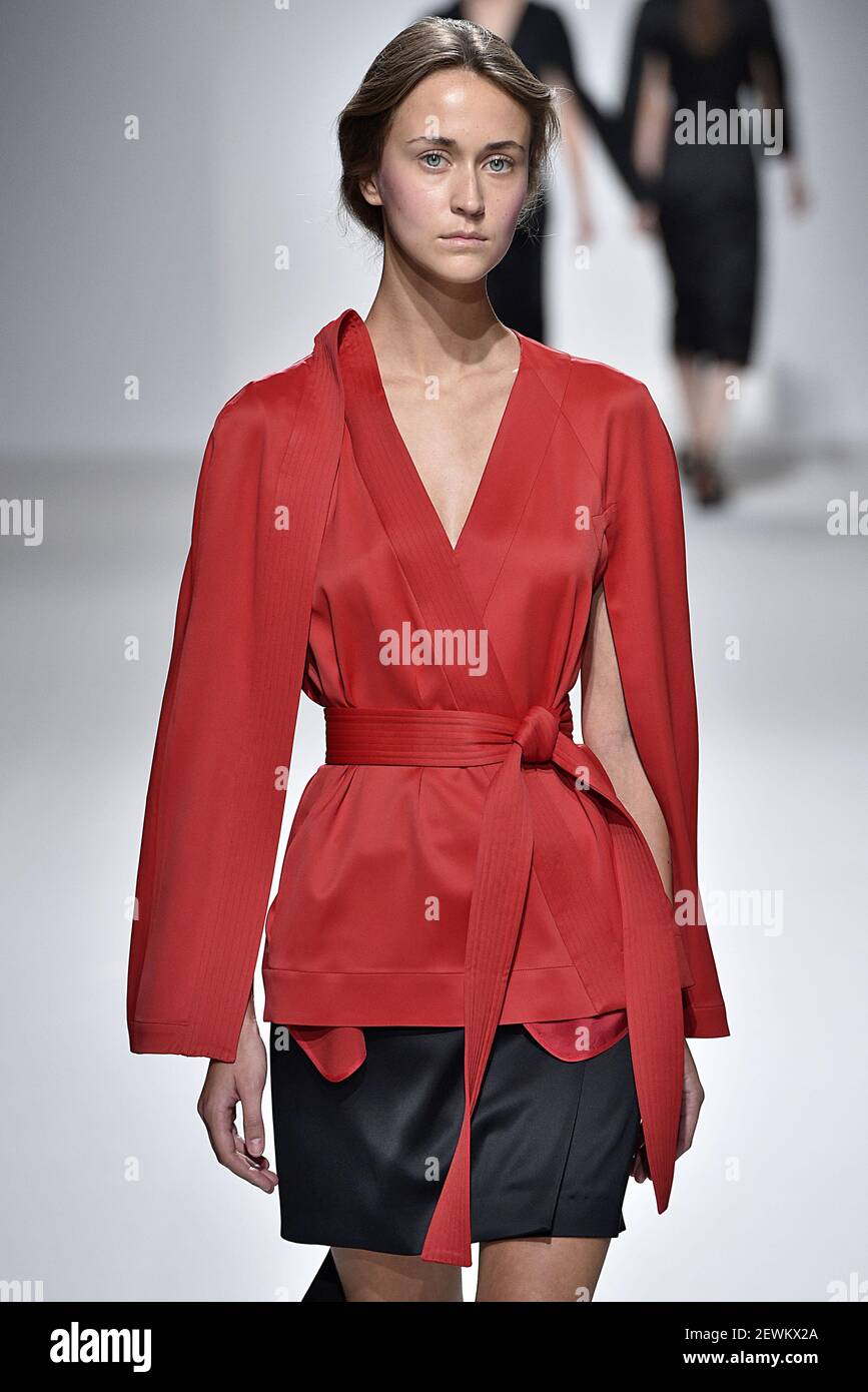 Nastya Choo attends Paris: Chalayan RTW Spring Summer 2017 on September 30,  2016 at Paris Fashion Week in Paris, France. (Photo by Jonas Gustavsson)  *** Please Use Credit from Credit Field *** Stock Photo - Alamy