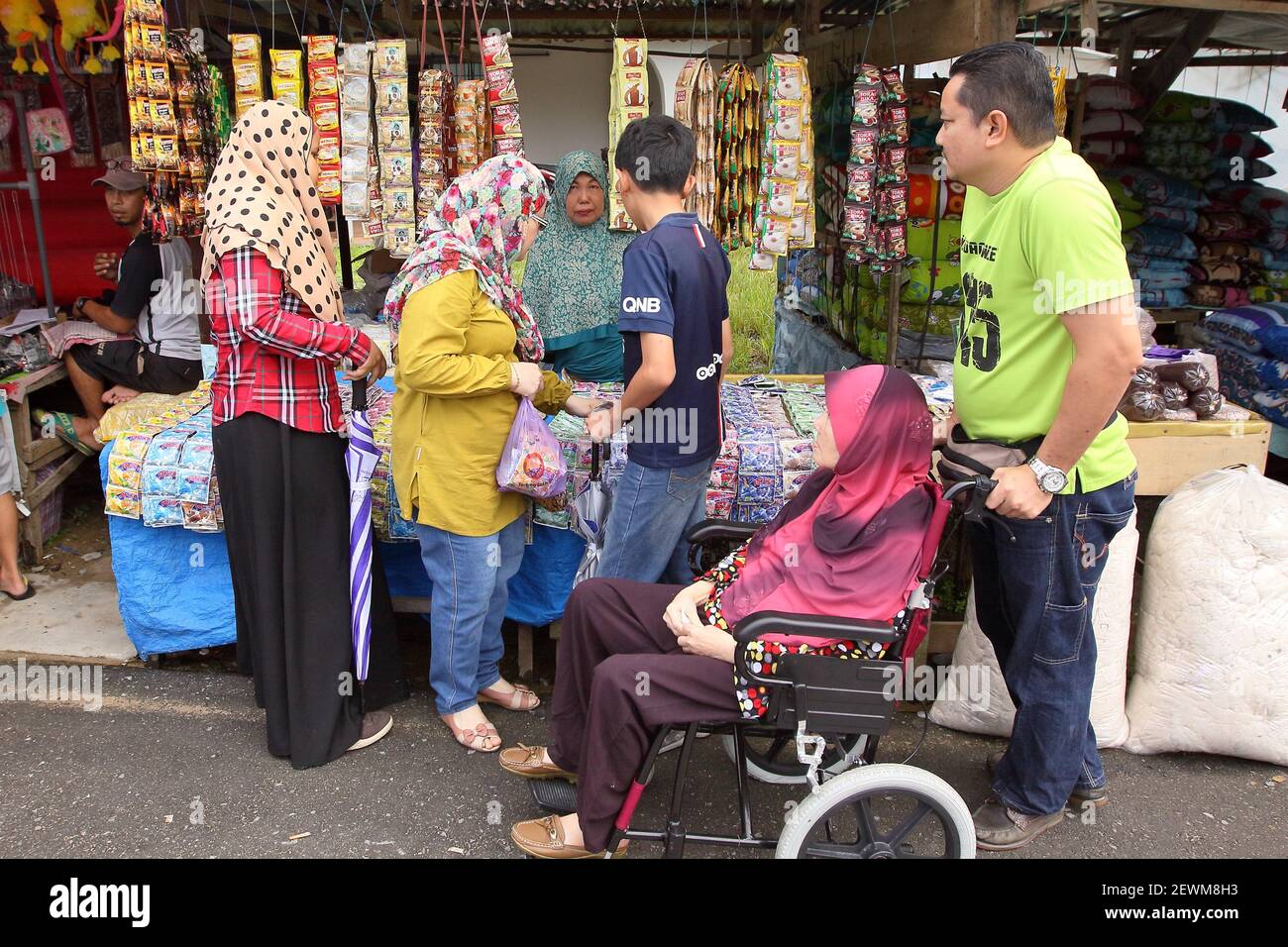 Local market, Hawker stalls at Serikin MalaysiaIndonesia Border Stock