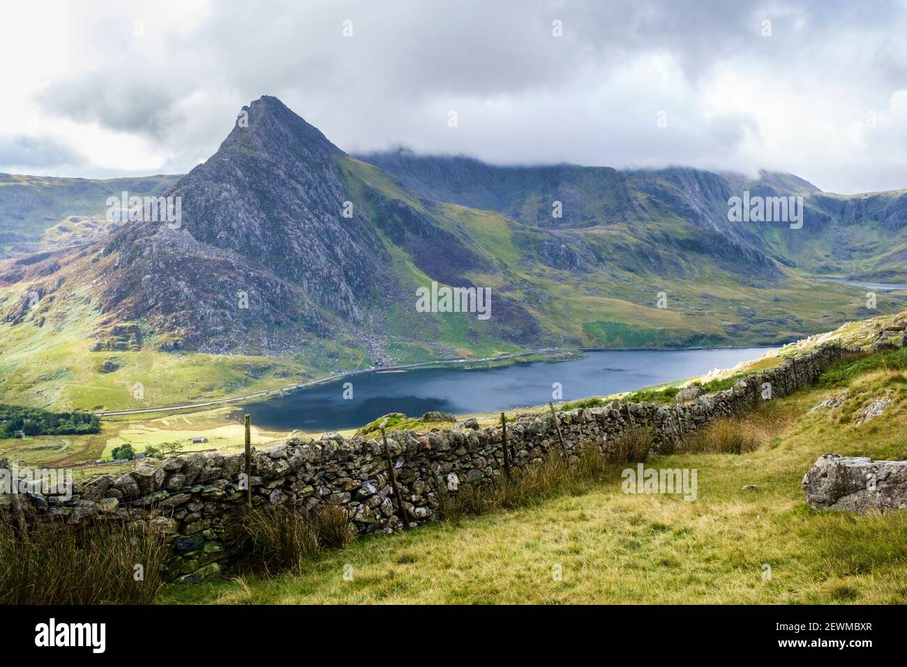 High view across Ogwen Valley to Mount Tryfan and Llyn Ogwen lake from