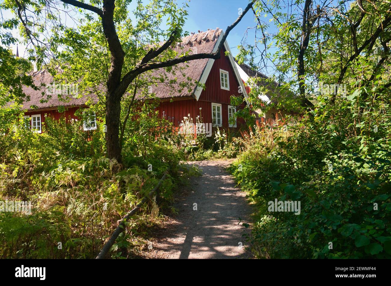 Garden red wooden house hi-res stock photography and images - Alamy