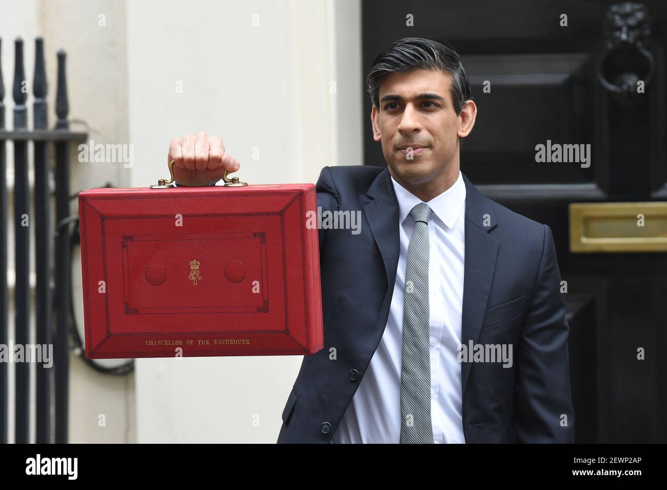 Downing Street Westminster London, UK. 3rd Mar, 2021. Rishi Sunak Chancellor of the Exchequer leaves No 11 Downing Street heading to Westminster to give his 2021 Budget speech Credit: MARTIN DALTON/Alamy Live News Stock Photo