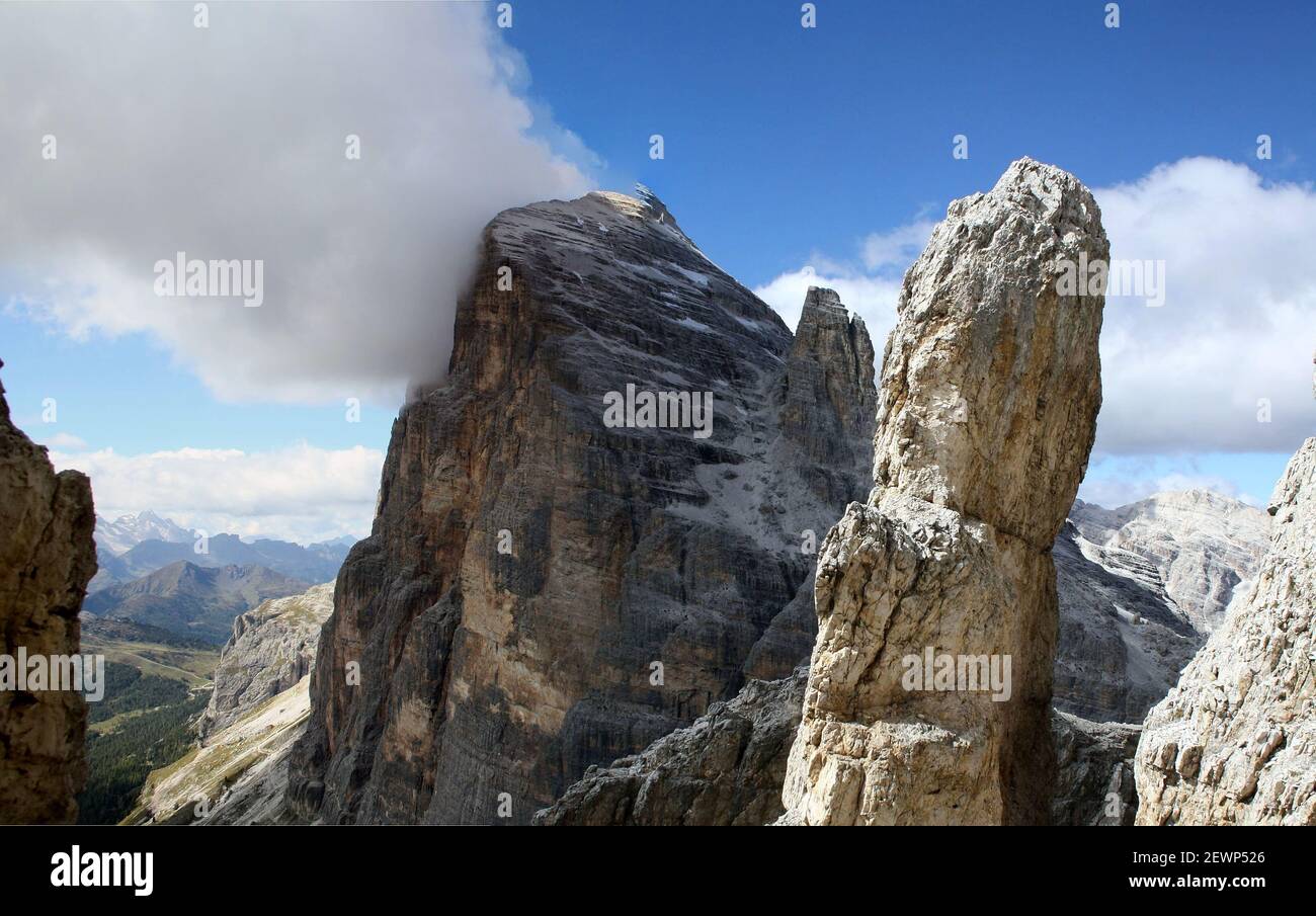 Dolomite peak called "Tofana di Rozes" seen from the via ferrata to "Tofana  di Mezzo" near Cortina d'Ampezzo, Italy Stock Photo - Alamy