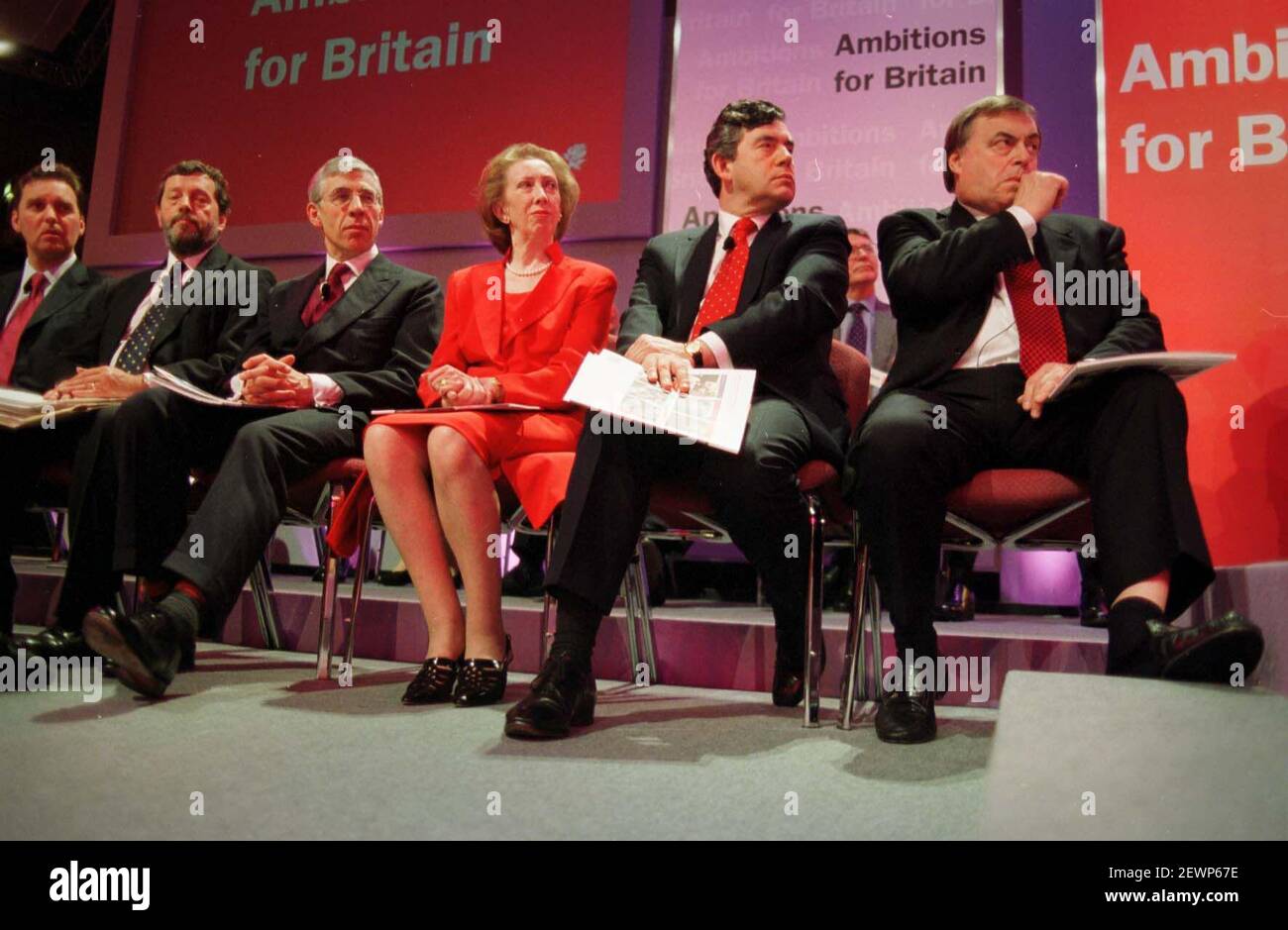 Tony blair cabinet launch manifesto hi-res stock photography and images