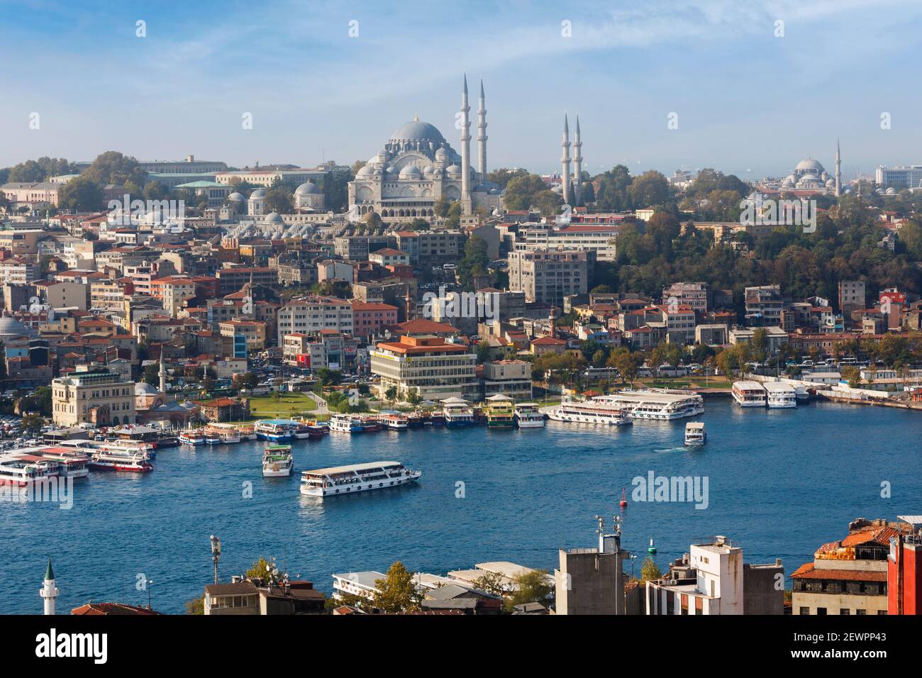 Istanbul, Turkey.  View across the Golden Horn to the Suleymaniye Mosque and port of Eminonu. Stock Photo