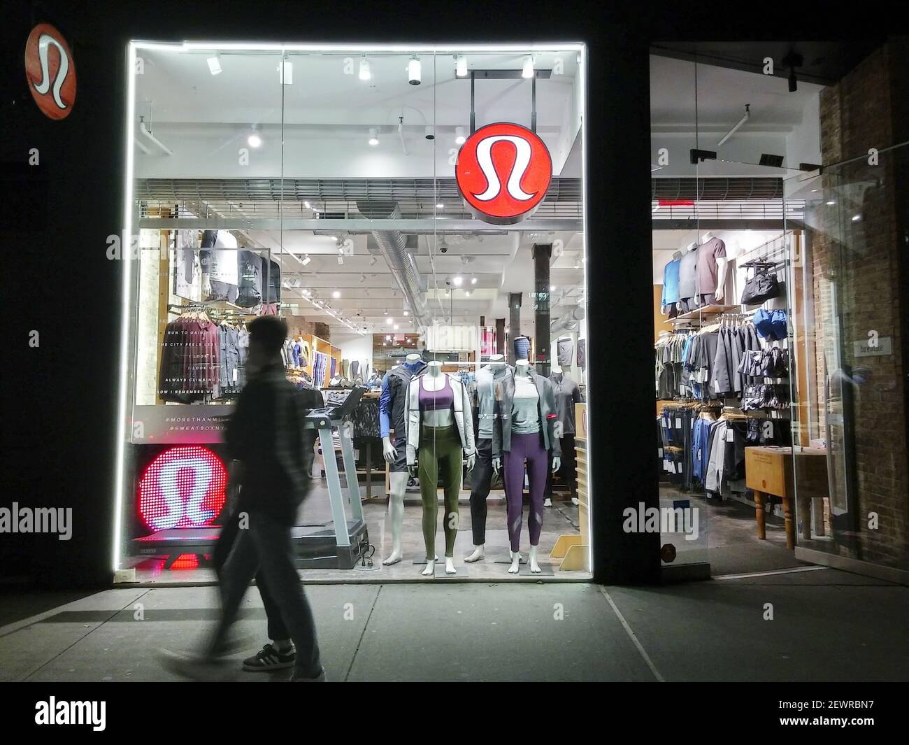 lululemon sweat shops