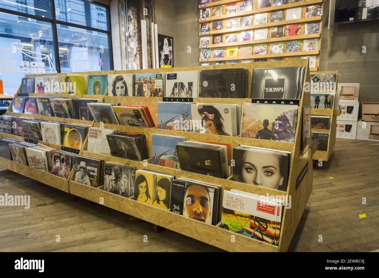 elevation Valnød tørst Latching onto the increasing popularity of vinyl records the Urban  Outfitters retail store carries a selection of LP's, in Herald Square in  New York on Tuesday, May 18, 2016. Sony announced that