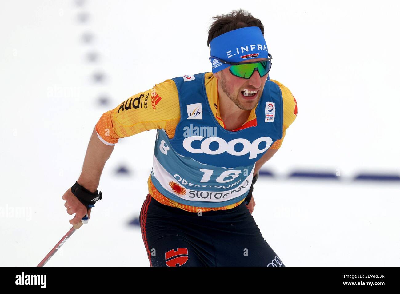 Oberstdorf, Germany. 03rd Mar, 2021. Nordic skiing: World Championships, cross-country - 15 km freestyle, men. Jonas Dobler from Germany in action. Credit: Karl-Josef Hildenbrand/dpa/Alamy Live News Stock Photo