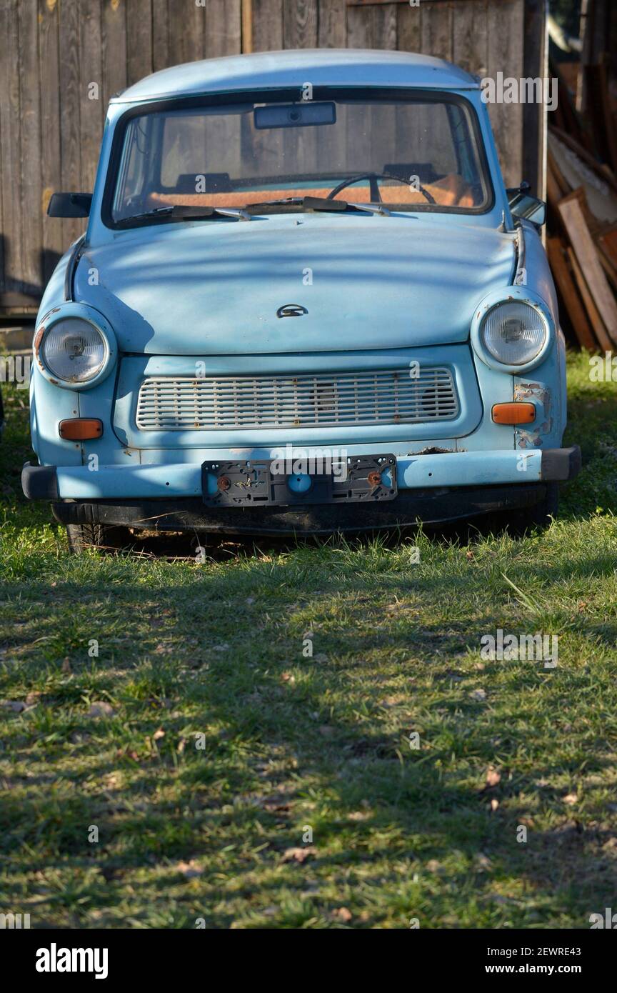 Machern, Germany. 22nd Feb, 2021. A Trabant 601 in original color 'himmeblau' stands - without license plate - to the 'storage' in a garden property in the Leipziger country. Credit: Volkmar Heinz/dpa-Zentralbild/ZB/dpa/Alamy Live News Stock Photo