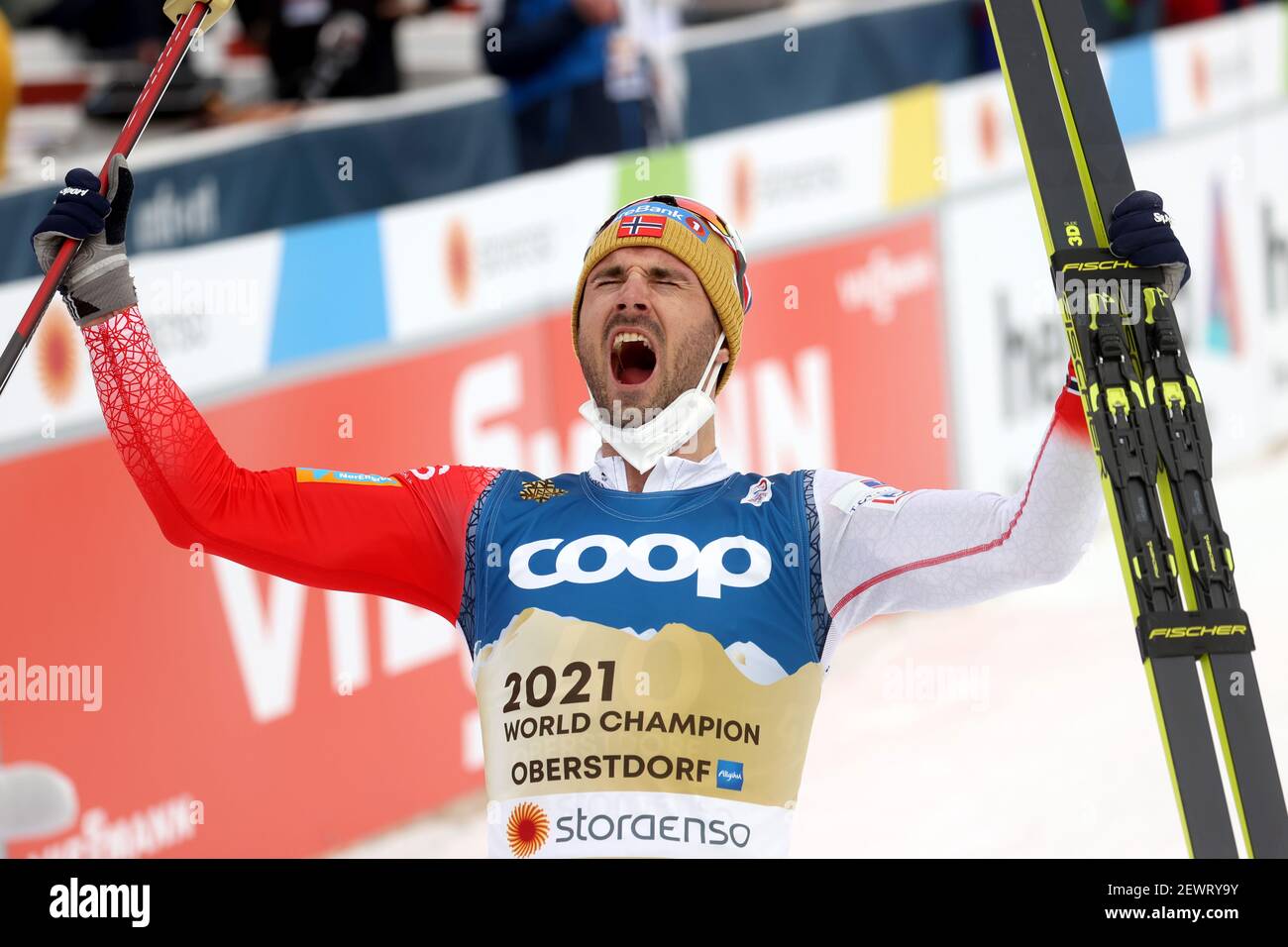 Oberstdorf, Germany. 03rd Mar, 2021. Nordic skiing: World Championships, cross-country - 15 km freestyle, men. Hans Christer Holund from Norway celebrates victory at the finish. Credit: Karl-Josef Hildenbrand/dpa/Alamy Live News Stock Photo