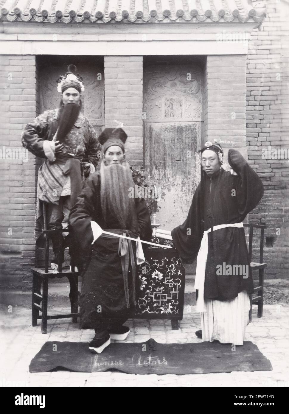 Historic chinese photo hi-res stock photography and images