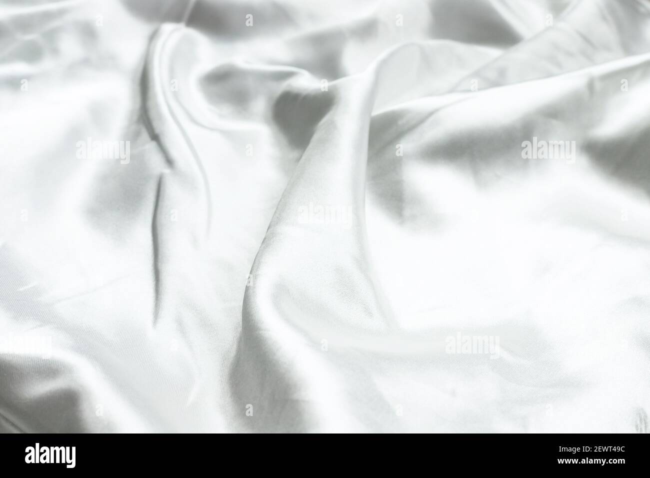 White wrinkled fabric hi-res stock photography and images - Alamy
