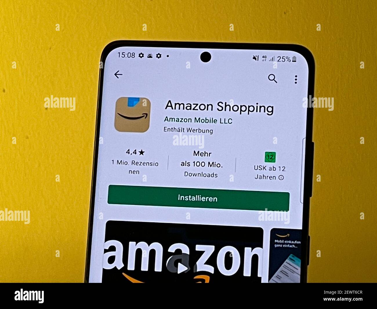 Amazon shopping app hi-res stock photography and images - Alamy
