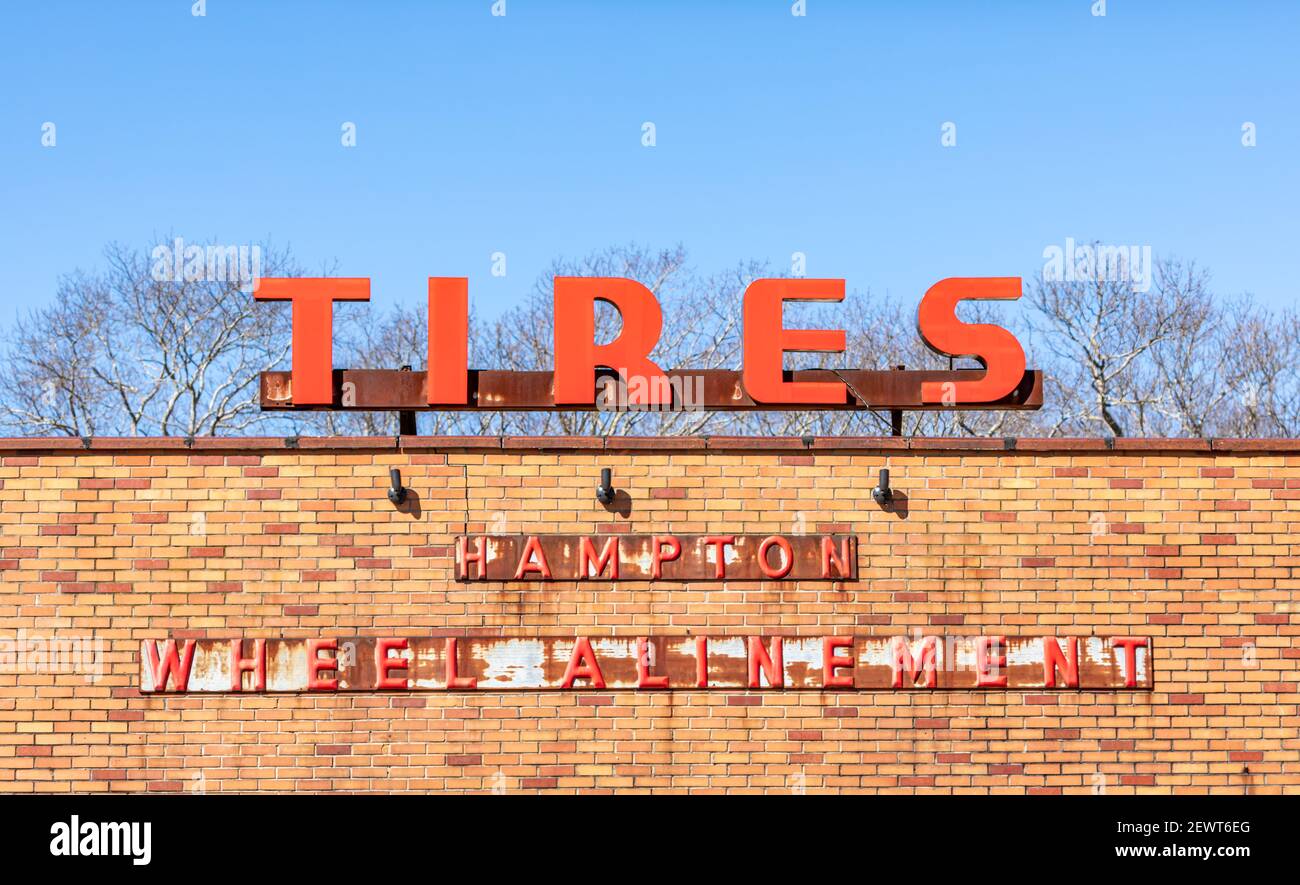 Hampton brakes hires stock photography and images Alamy