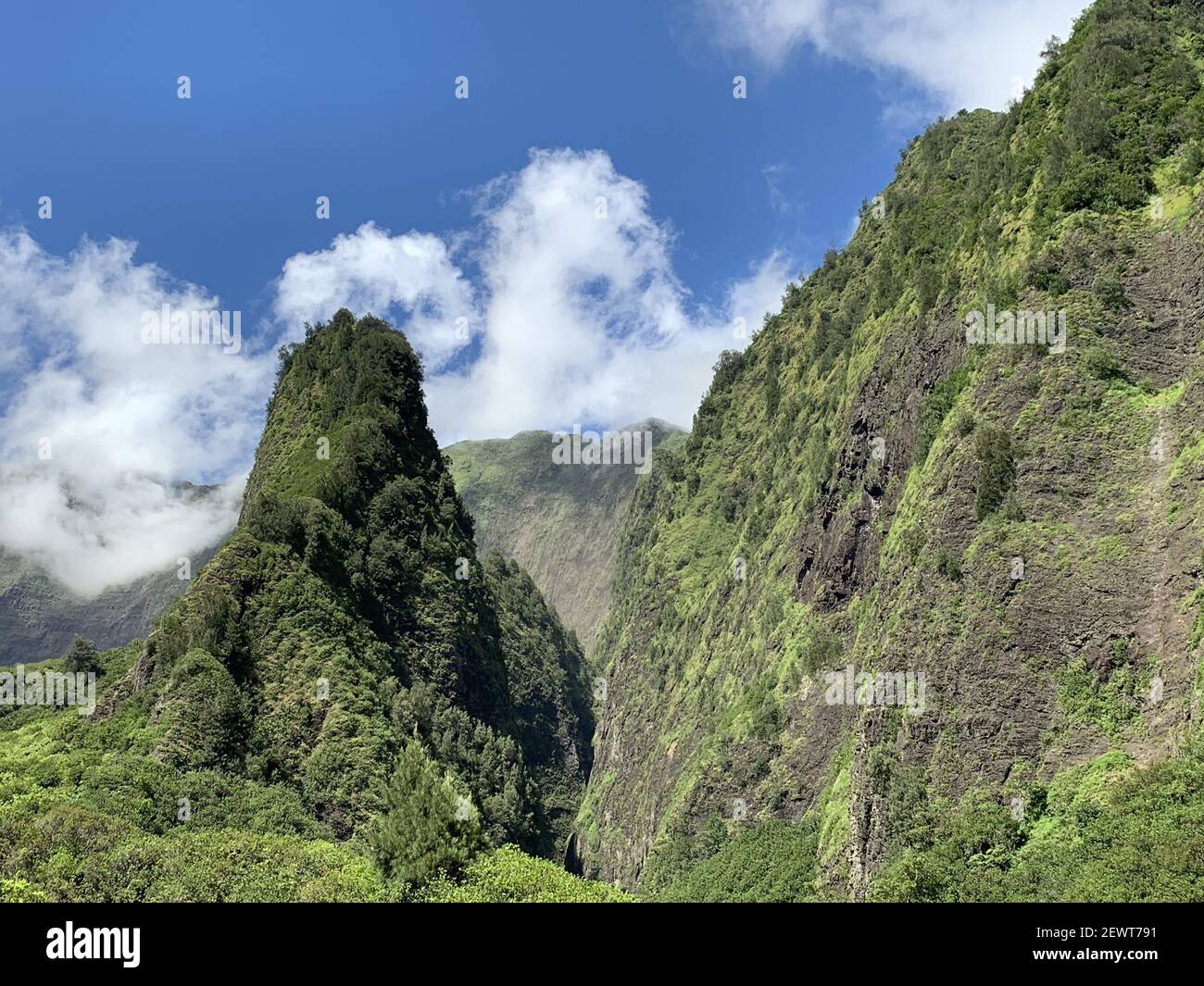 Maui volcanic landscape hi-res stock photography and images - Alamy