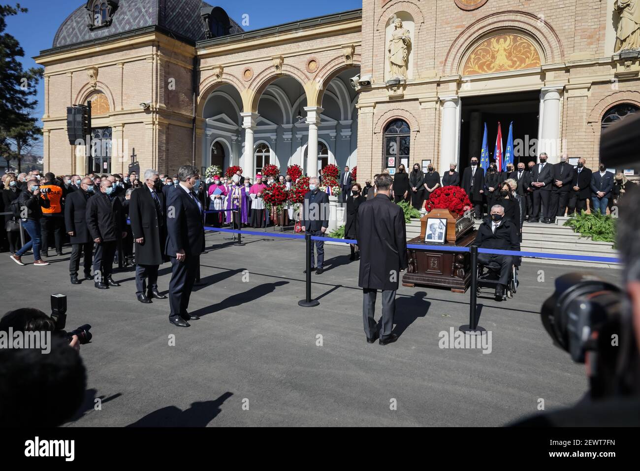 Funeral of Zagreb Mayor Milan Bandic, who died on February 28, 2021 from a heart attack at Zagreb's Mirogoj cemetery. A large number of citizens and p Stock Photo