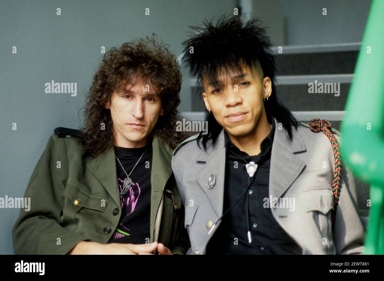 Jerry Gaskill and Doug Pinnick of King's X at a photoshoot on Atlantic Records. London, December 19, 1990 | usage worldwide Stock Photo