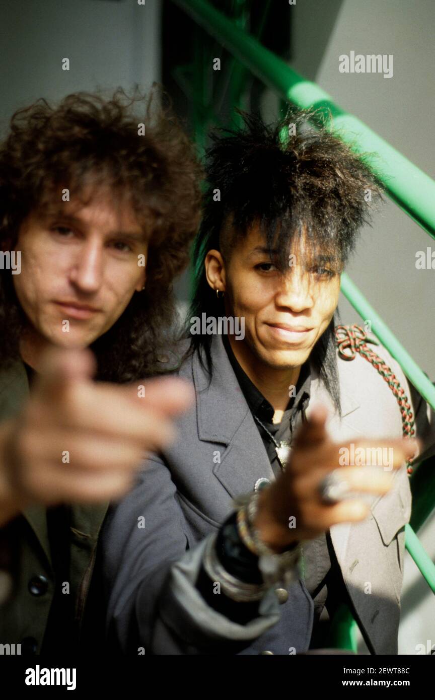 Jerry Gaskill and Doug Pinnick of King's X at a photoshoot on Atlantic Records. London, December 19, 1990 | usage worldwide Stock Photo