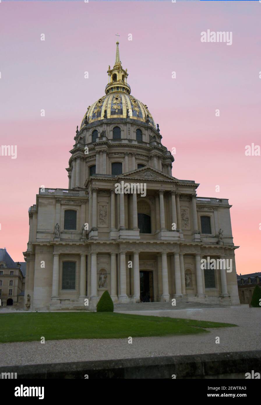 Les Invalides (National Residence of the Invalids) apoleon Bonaparte burial place in Paris, France Stock Photo