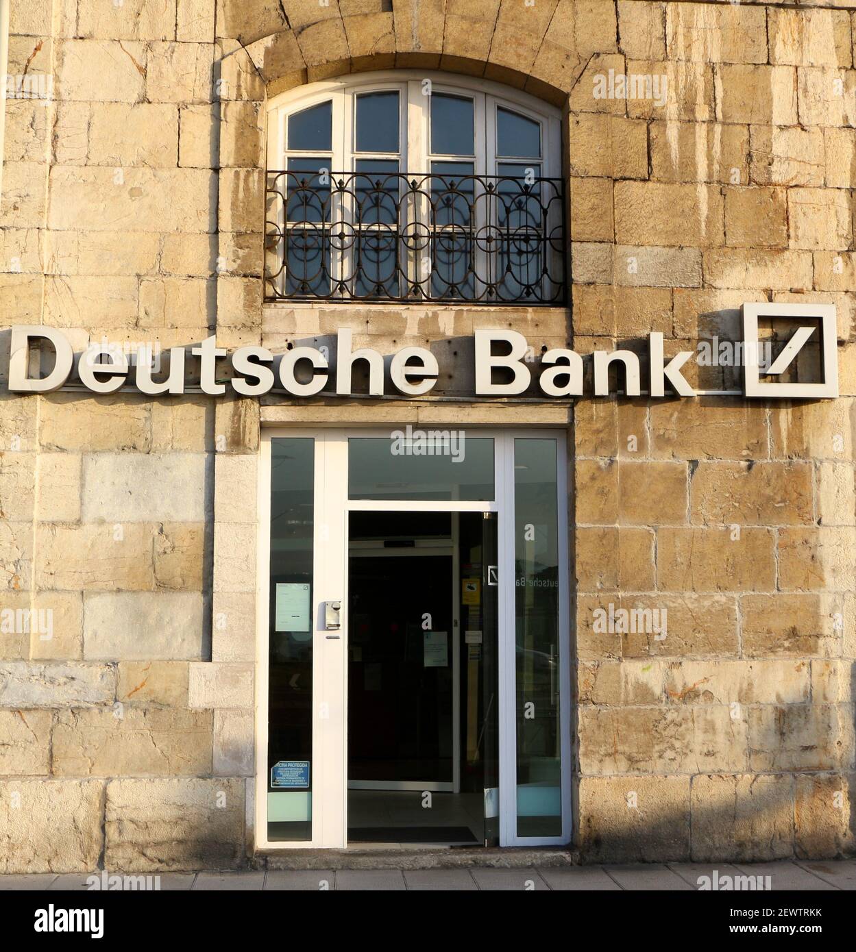Wall sign and graphic symbol for German Deutsche Bank branch over the  entrance on the Paseo de Pereda Santander Cantabria Spain Stock Photo -  Alamy