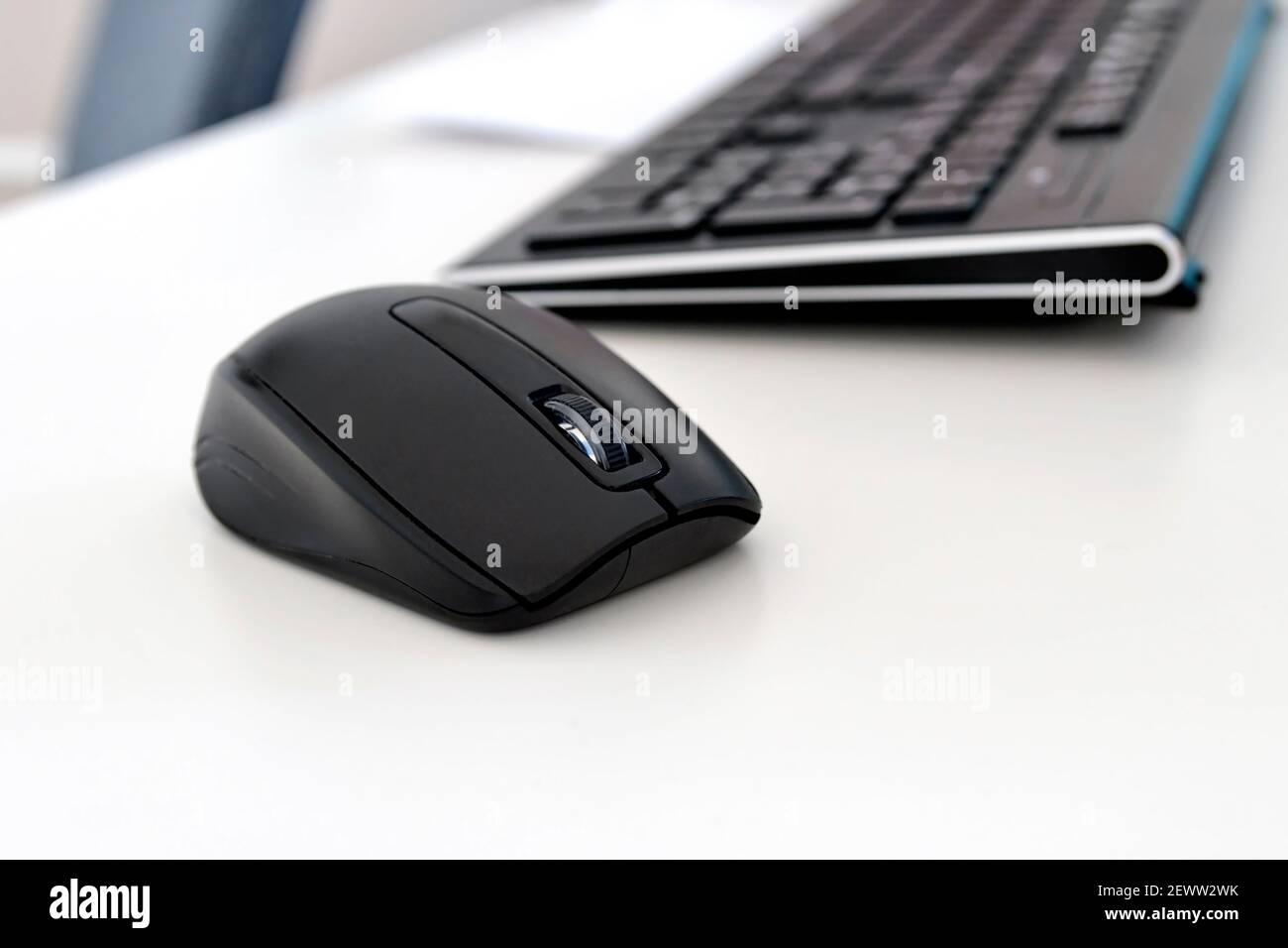 Office table with pc hi-res stock photography and images - Alamy