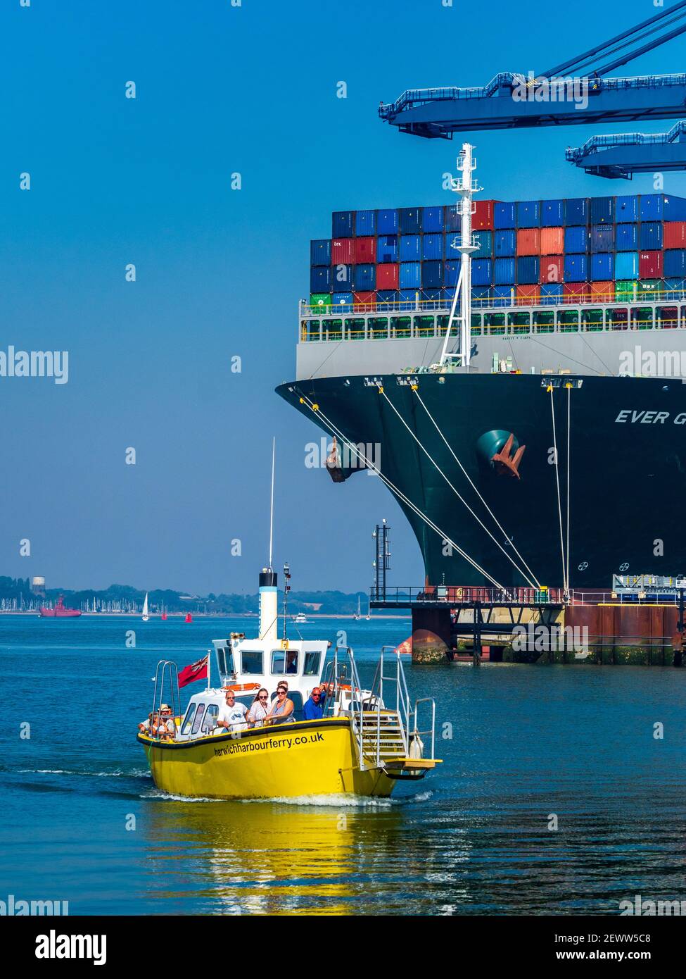 Harwich ferry hires stock photography and images Alamy