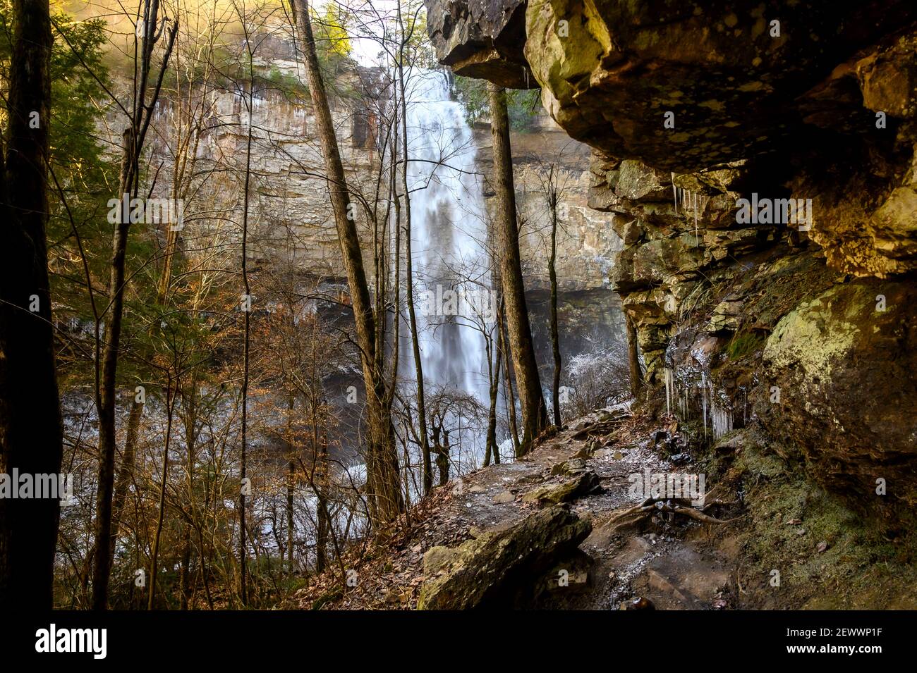 A waterfall framed by trees and rocks in Tennessee Stock Photo - Alamy
