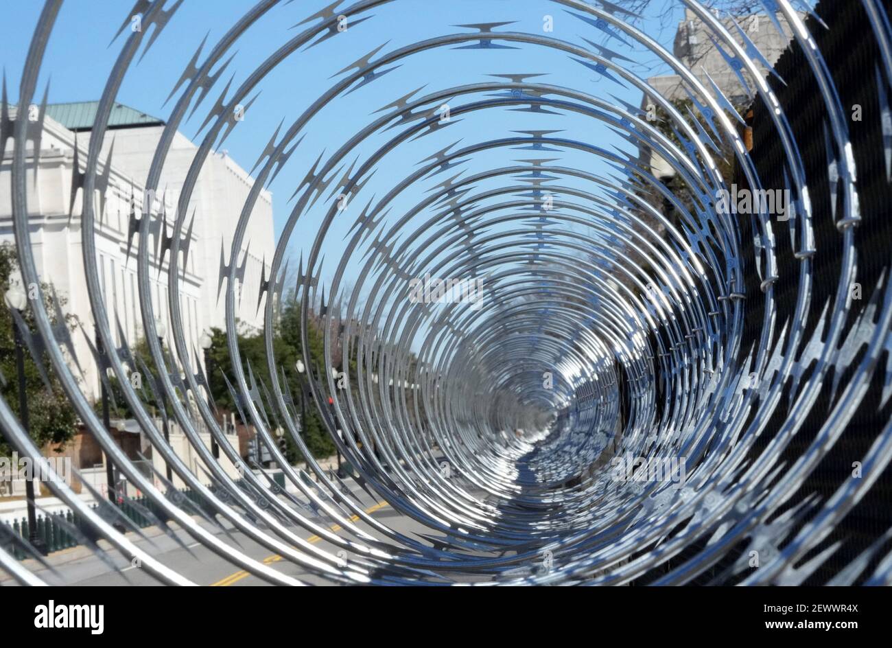 Capital Building Razor Wire Washington, United States. 03rd Mar, 2021. Temporary fencing and razor ...