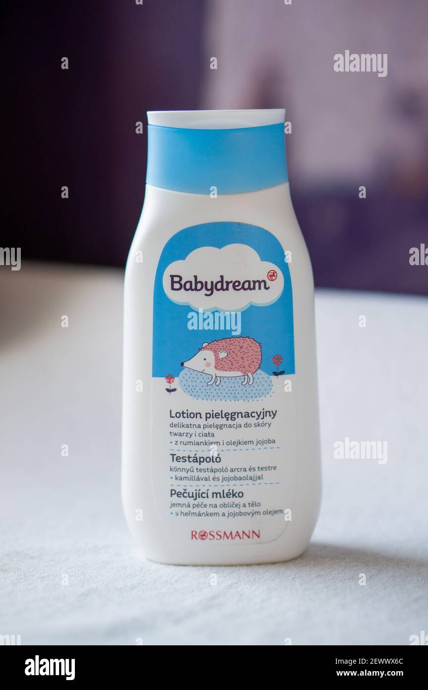 POZNAN, POLAND - Aug 01, 2018: Rossmann Babydream child body lotion in a  plastic bottle Stock Photo - Alamy