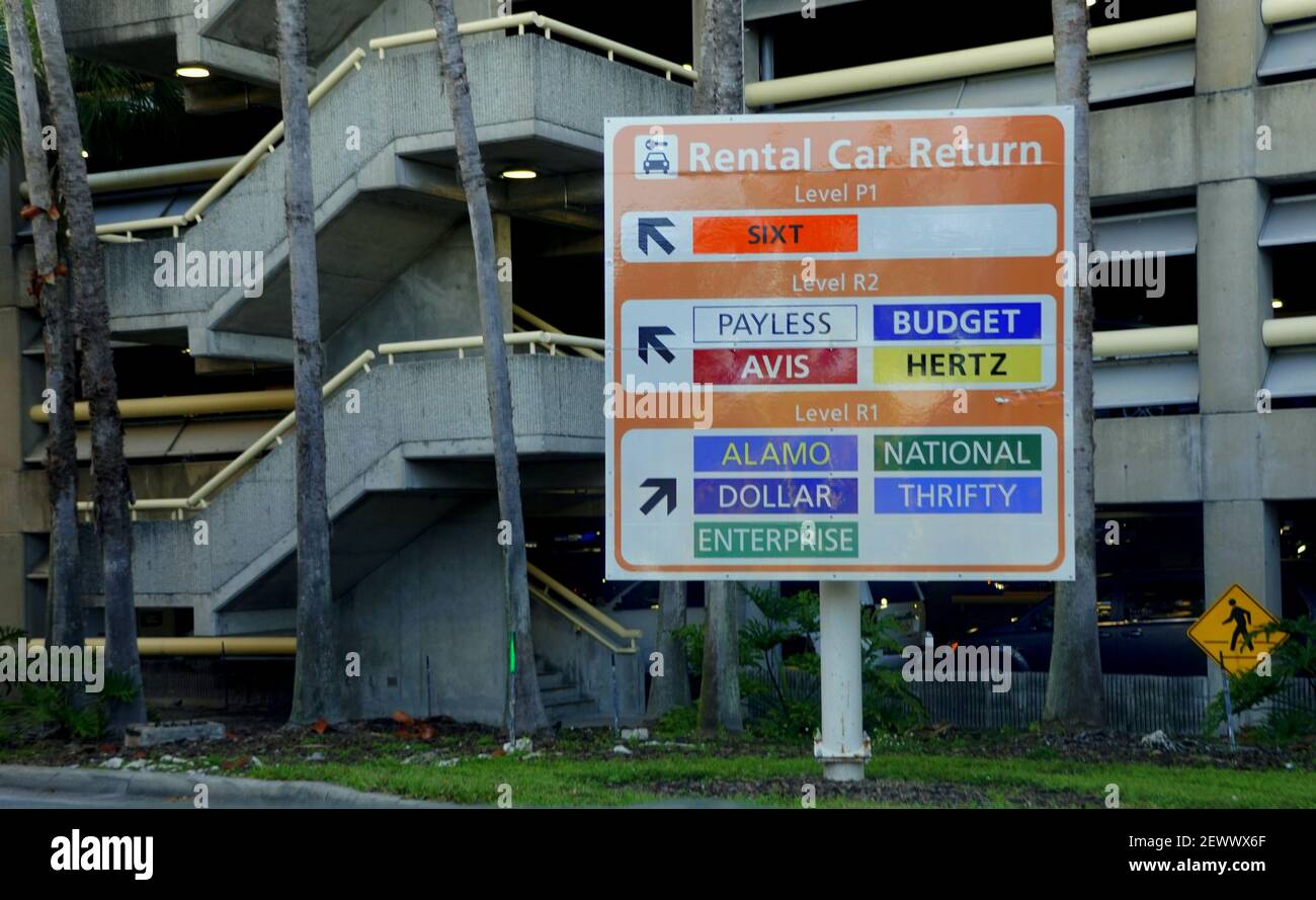 Terminal sign for car rental return at the airport