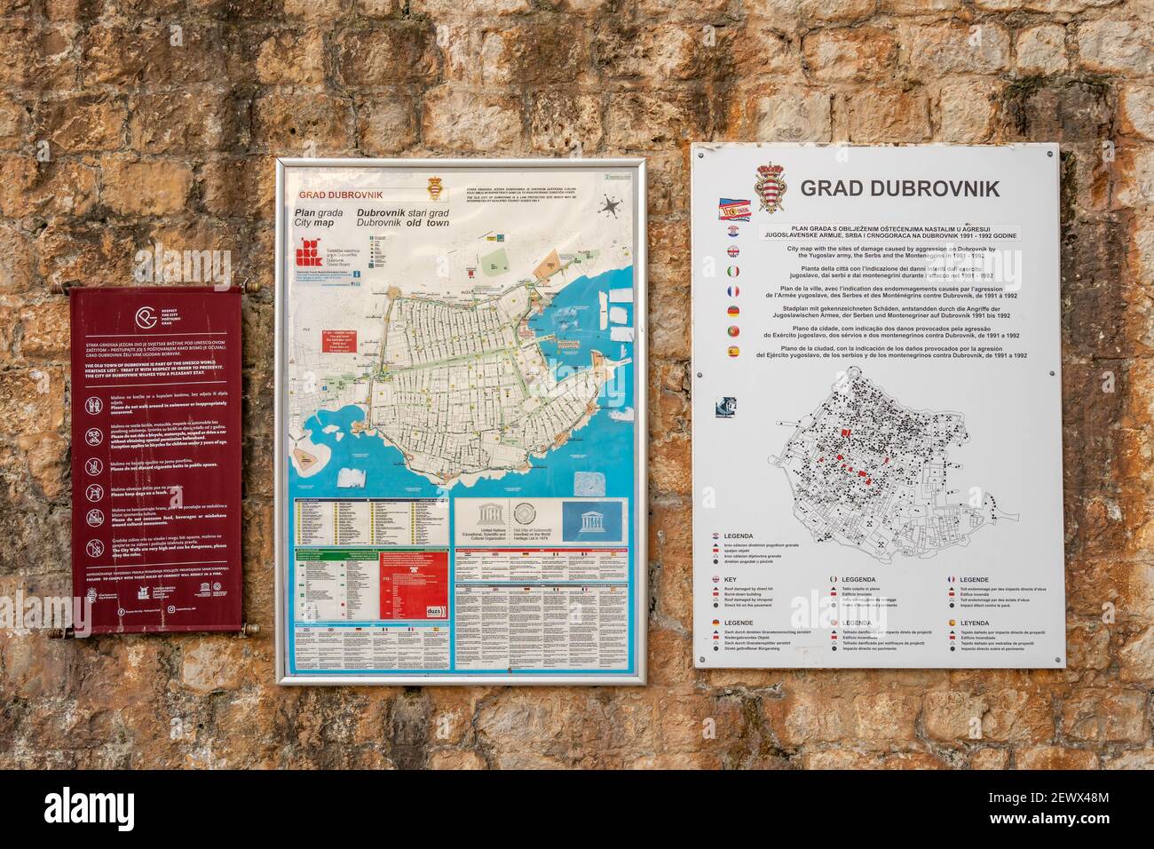 Dubrovnik, Croatia - Aug 22, 2020: Intraduction and map of old town to west entrance Pile gate Stock Photo