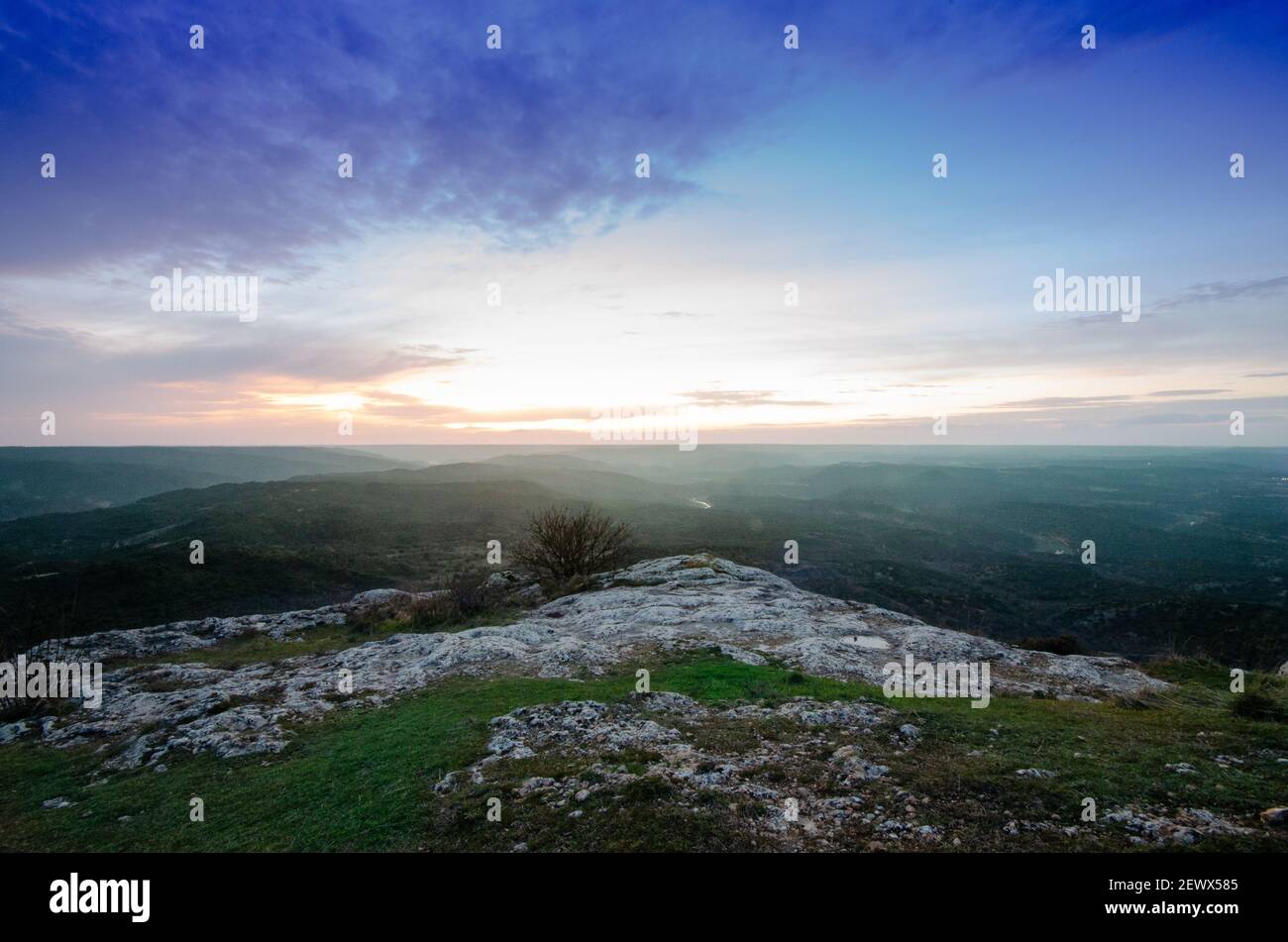 Scenic highland view hi-res stock photography and images - Alamy