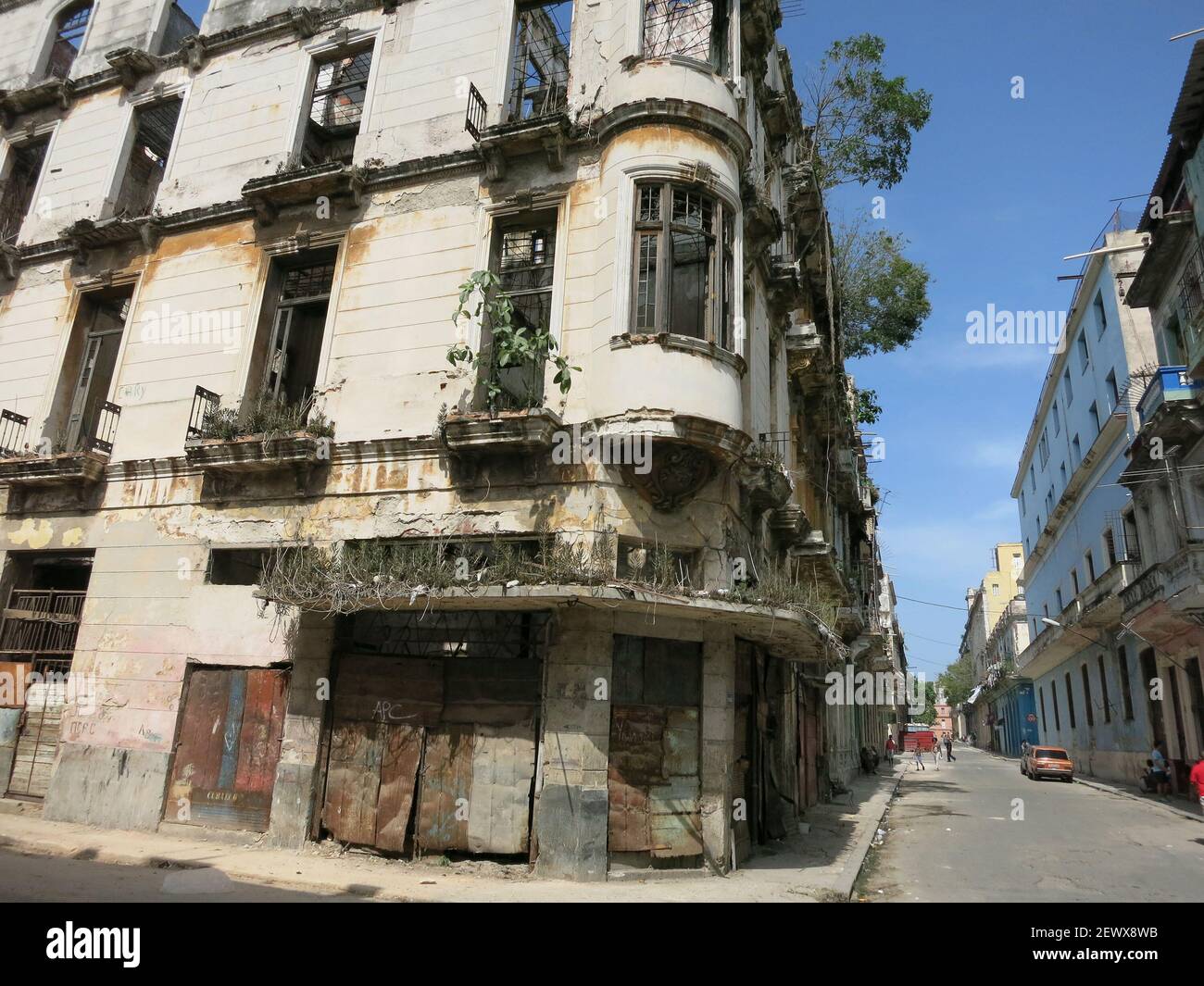 A street in Havana, Cuba. (Photo by Kevin Spear/Orlando Sentinel/TNS) *** Please Use Credit from Credit Field *** Stock Photo