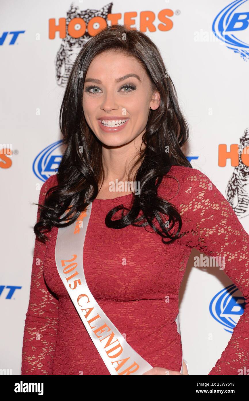 2015 Hooters Calendar girl Nicole Ciglar attends the Hooters Manhattan