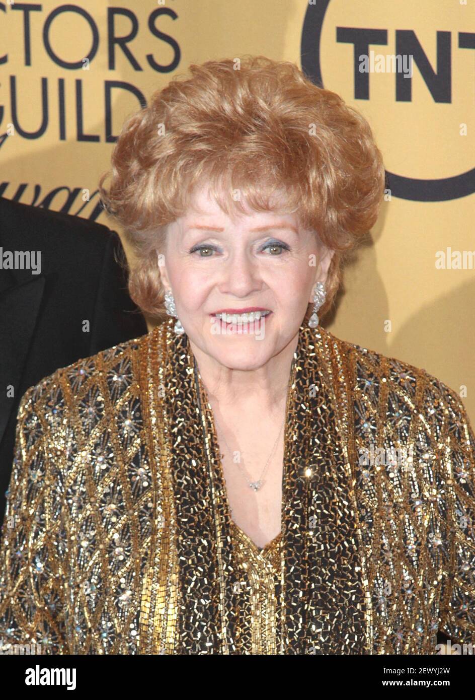 Debbie Reynolds attends The 2015 Screen Actors Guild Awards held at ...