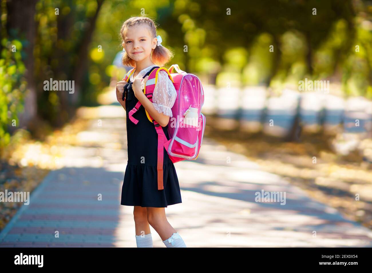 Kids walking backpack online