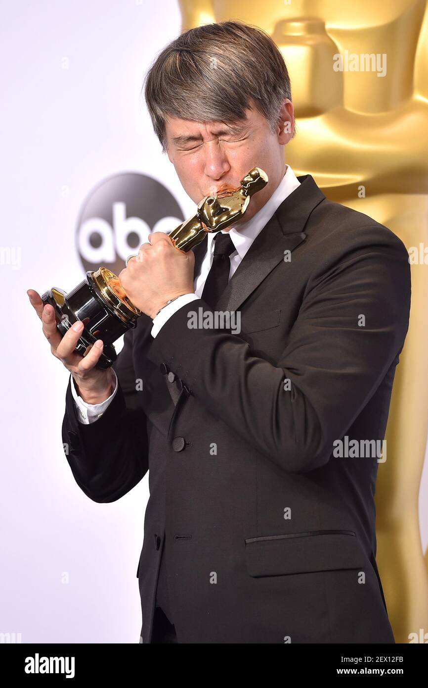 Best Film Editing Winner Tom Cross for the film Whiplash poses in the(01)