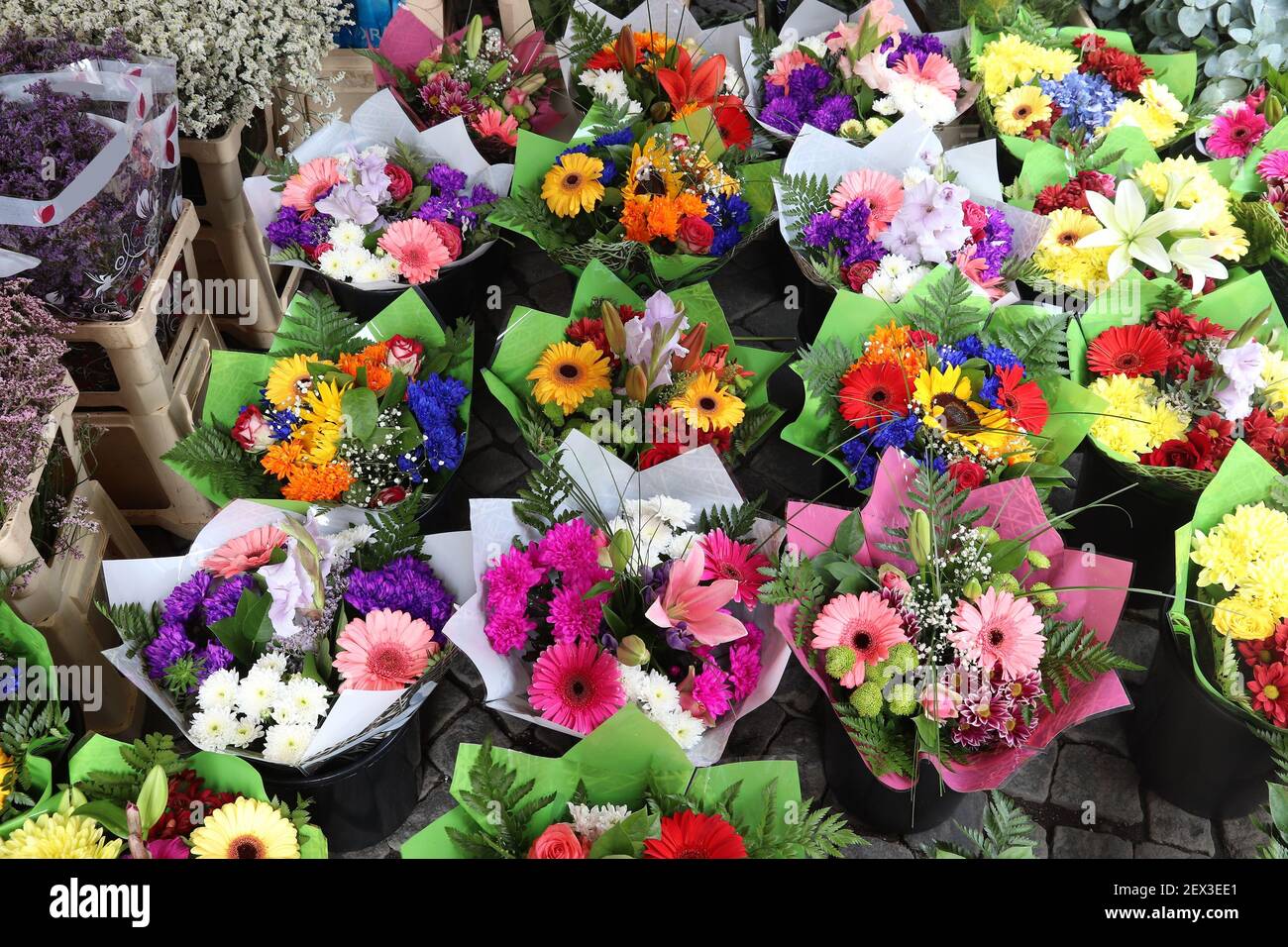 Florist shop ready bouquets in Stockholm, Sweden. Flower shop choice