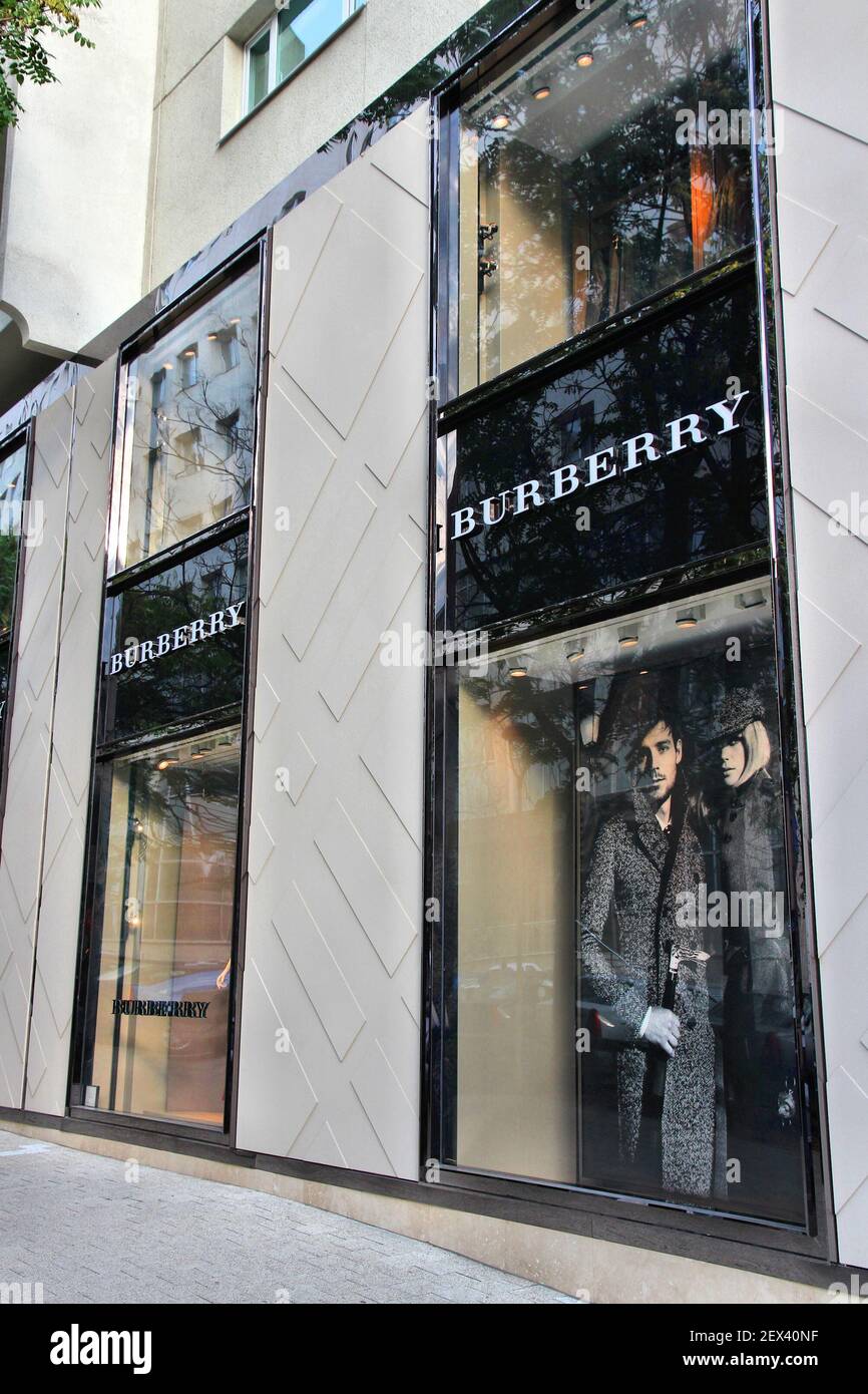 BUCHAREST, ROMANIA - AUGUST 19, 2012: Burberry fashion store in Bucharest,  Romania. Burberry exists since 1856 and has 473 stores Stock Photo - Alamy