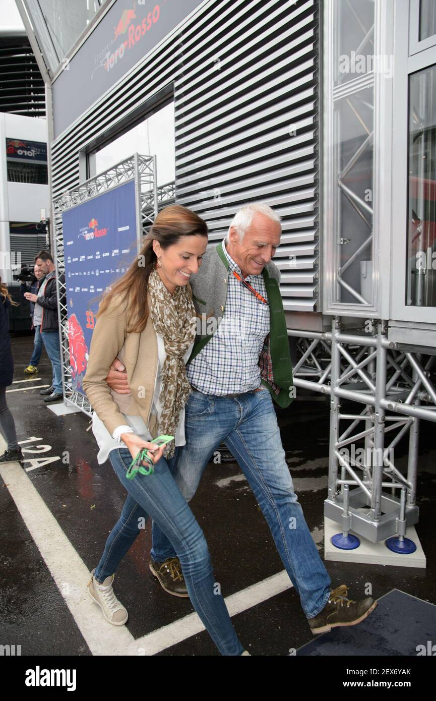 Dietrich Mateschitz mit Freundin Marion Feichtner 20.06.2015, Spielberg,  Red Bull Ring, Formel 1 stars (Photo by Viennareport) *** Please Use Credit  from Credit Field *** Stock Photo - Alamy