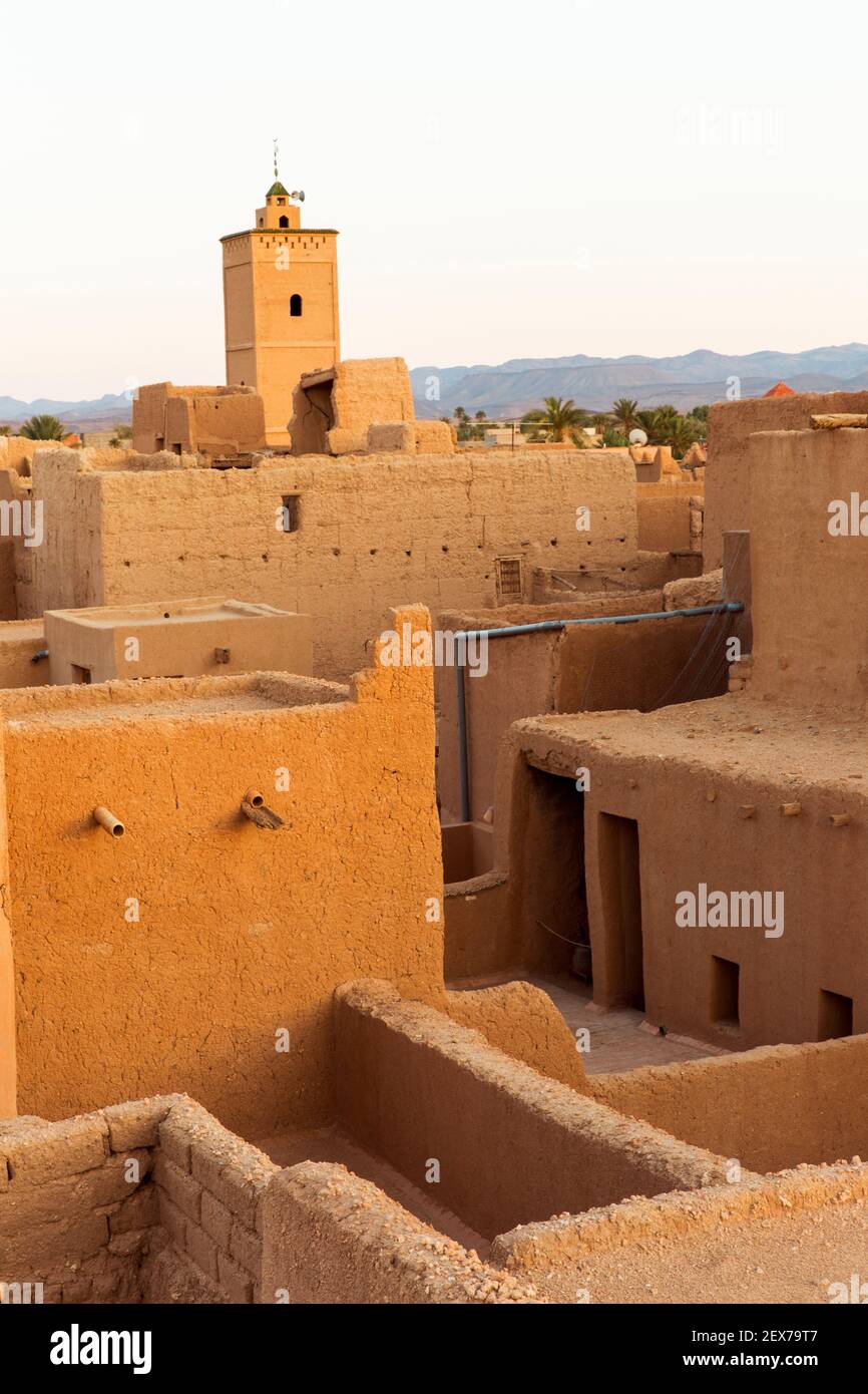 Morocco, Tinejdad, Todra Valley, Ksar El Khorbat, is a village of  fortified walls made of soil, with one or more monumental entrances Stock Photo