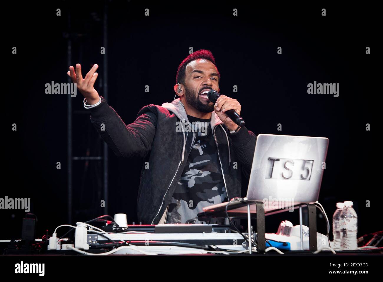 Craig David performs live on day 3 of Bestival 2016, Robin Hill Country Park on the Isle of Wight.Picture Date: Saturday 10th September 2016.  Photo credit should read:  David Jensen Stock Photo