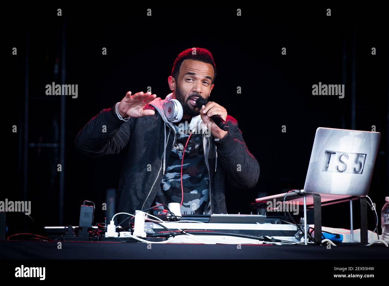 Craig David performs live on day 3 of Bestival 2016, Robin Hill Country Park on the Isle of Wight.Picture Date: Saturday 10th September 2016.  Photo credit should read:  David Jensen Stock Photo