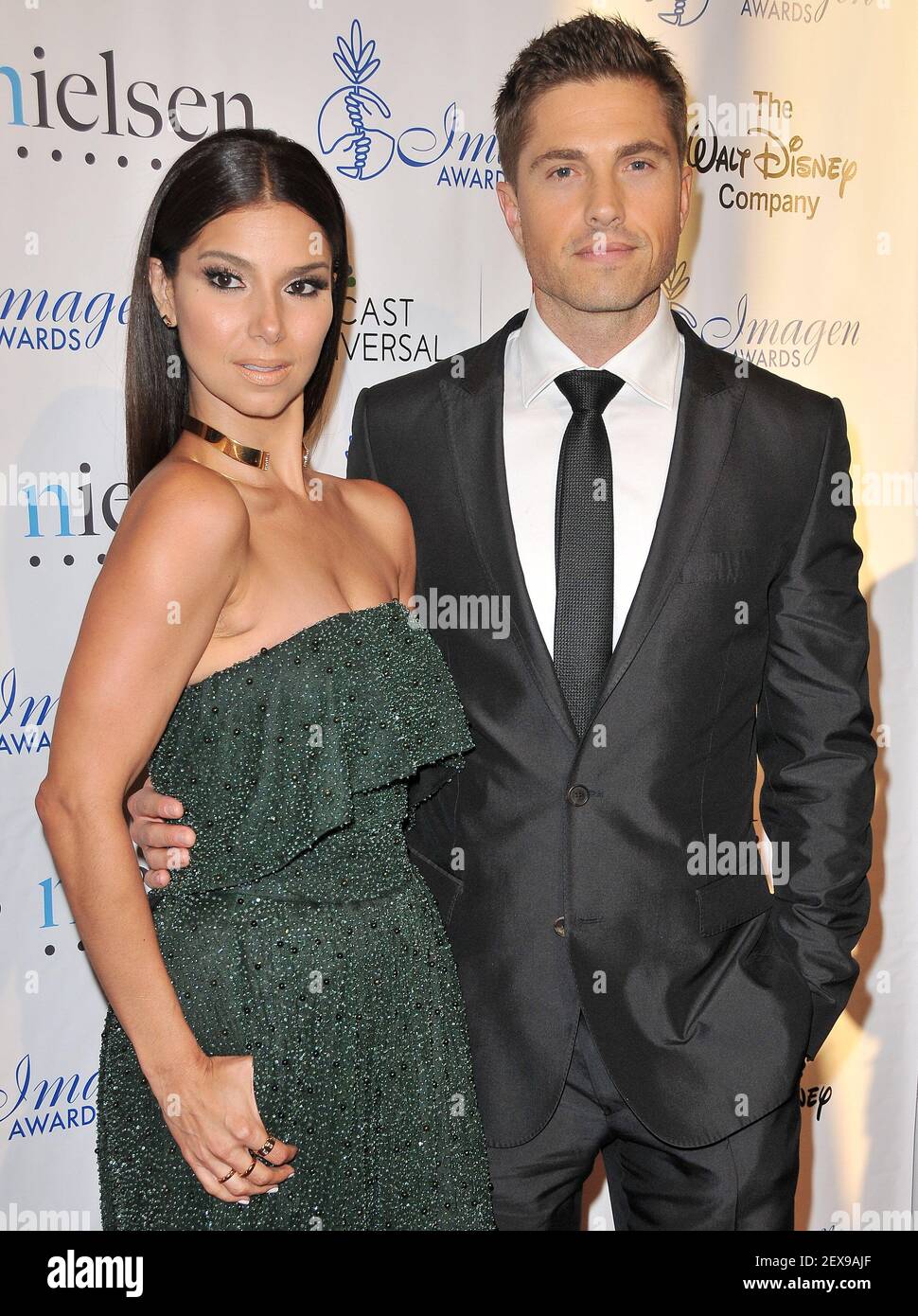(L-R) Roselyn Sanchez and Eric Winter arrives at the 30th Annual Imagen ...