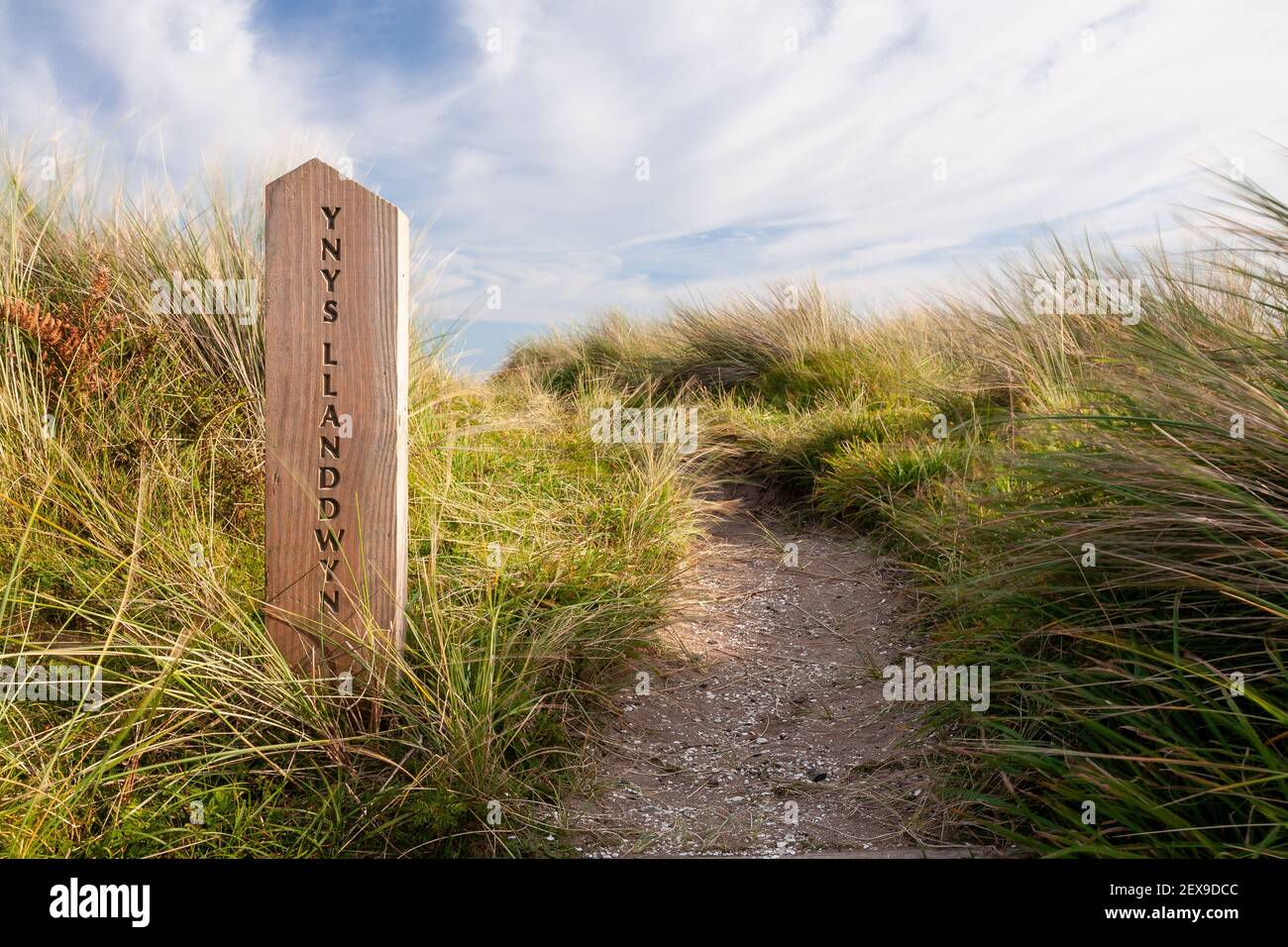 Signpost at Llanddwyn Island, Newborough Beach, Anglesey, North Wales Stock Photo