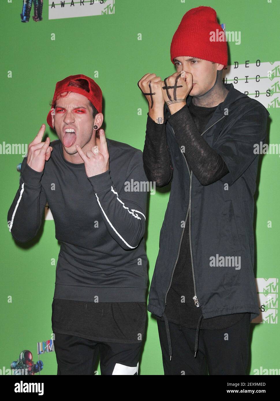 Twenty One Pilots Josh Dun - Josh Dun's Height Breakdown: How Tall Is The Twenty One Pilots Drummer?