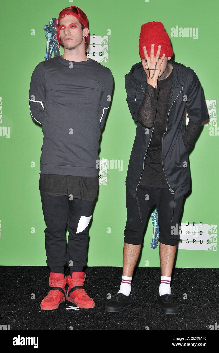 L-R) Twenty One Pilots - Josh Dun and Tyler Joseph at the 2015 MTV Video  Music Awards - Press Room held at the Microsoft Theater in Los Angeles, CA  on Sunday, August