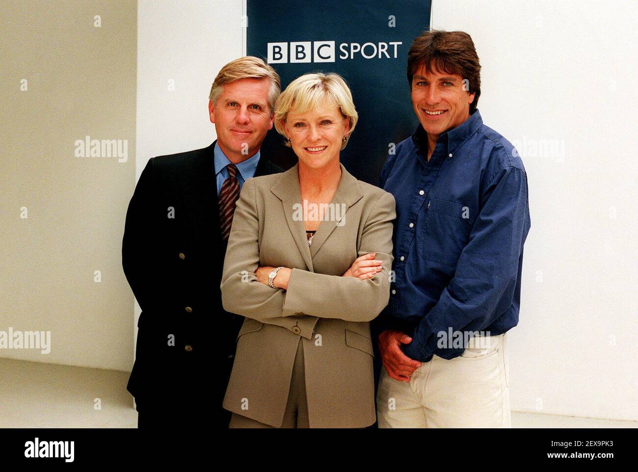 the-bbc-team-for-the-sydney-olympics-tv-coverage-aug-2000-l-r-steve