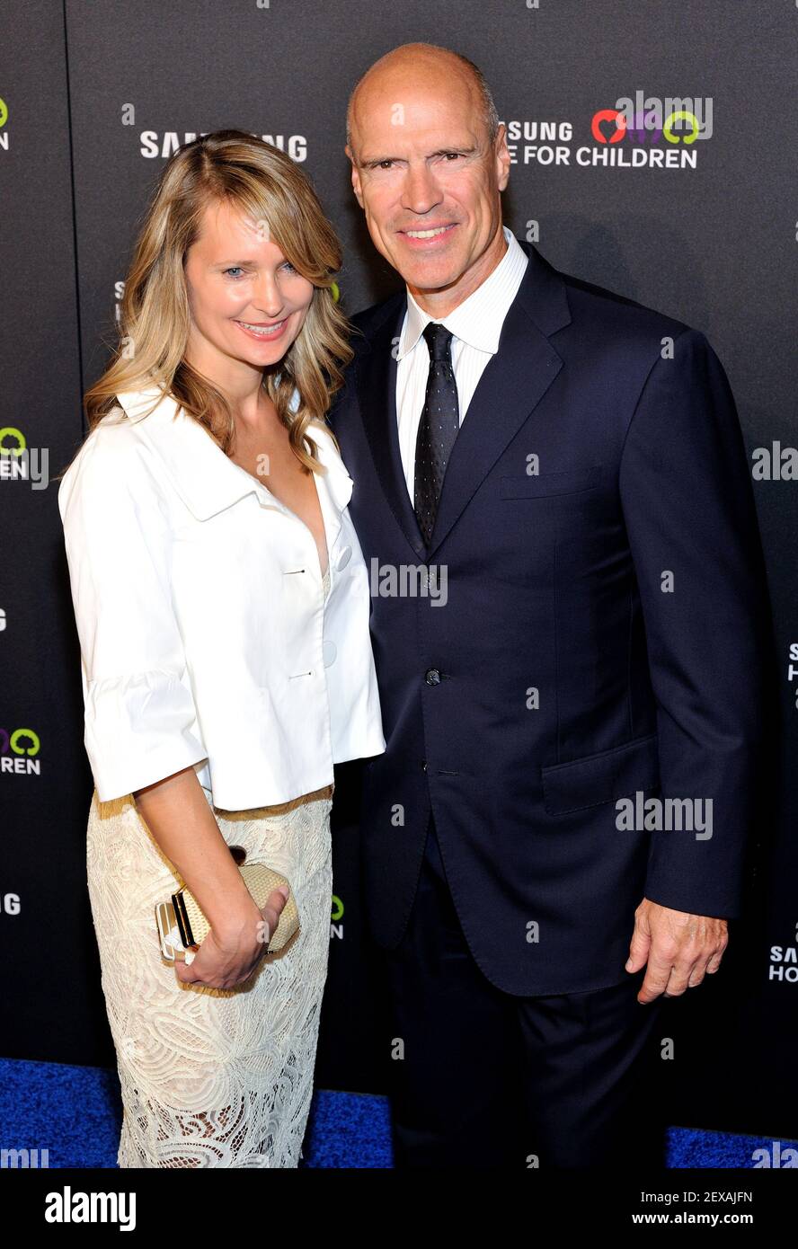 Former NHL player Mark Messier and wife Kim Clark attend the Samsung Hope for Children Gala at the Hammerstein Ballroom in New York, NY on September 17, 2015. (Photo by Stephen Smith) *** Please Use Credit from Credit Field *** Stock Photo