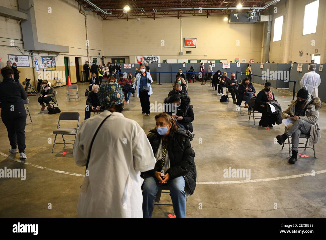 Rochester new york doctor hires stock photography and images Alamy